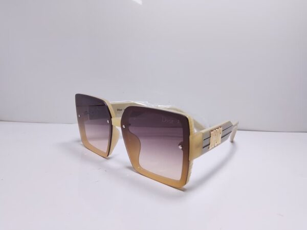 Dior Golden