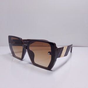 Dior Brown
