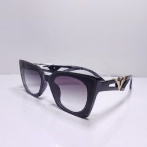 Louis Vuitton Cat Black